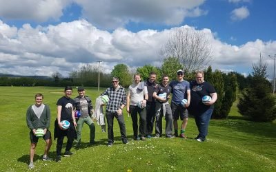 Lda playing golf coursesl 